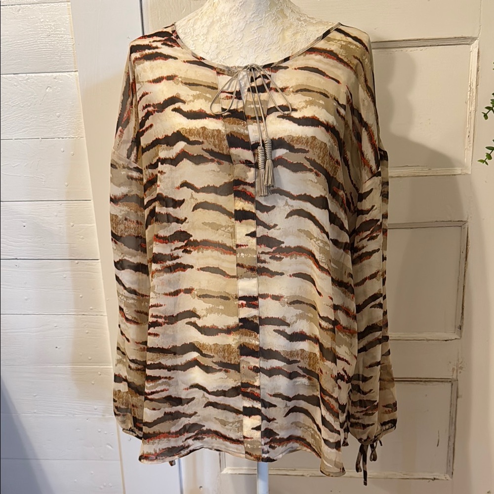 Lane Bryant Women Brown Tiger Print Long Sleeve Sheer Blouse 14/16 Plus Pullover